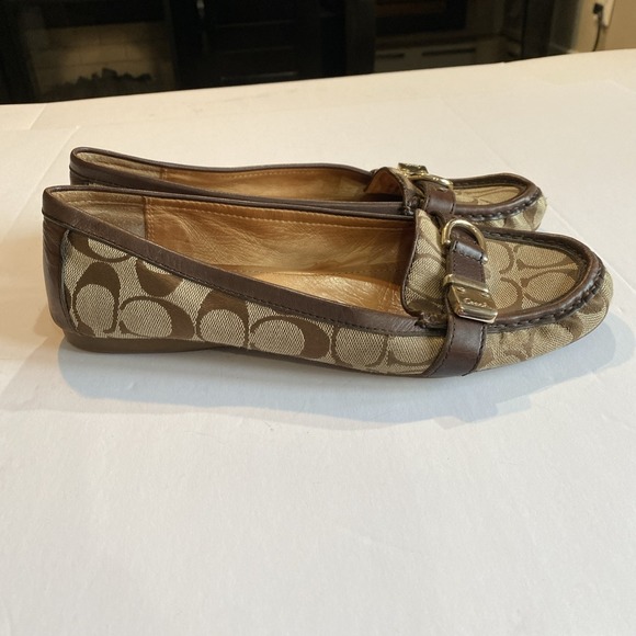 Coach Flores A2160 Women's Brown Casual Slip On Buckle Loafer Flats Size 9.5B - Picture 2 of 13